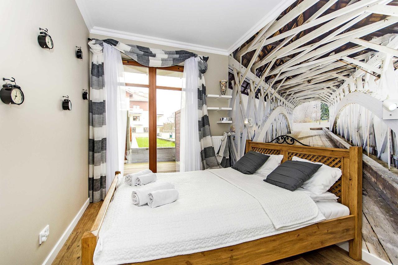 Four - Neptun Park By Oneapartments Apartment *